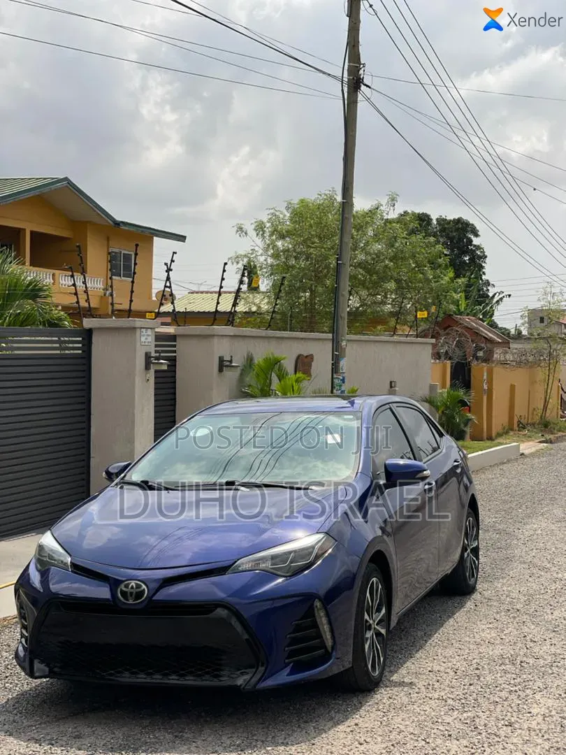 Toyota Corolla XSE (1.8L 4cyl 2A) 2019 Blue
