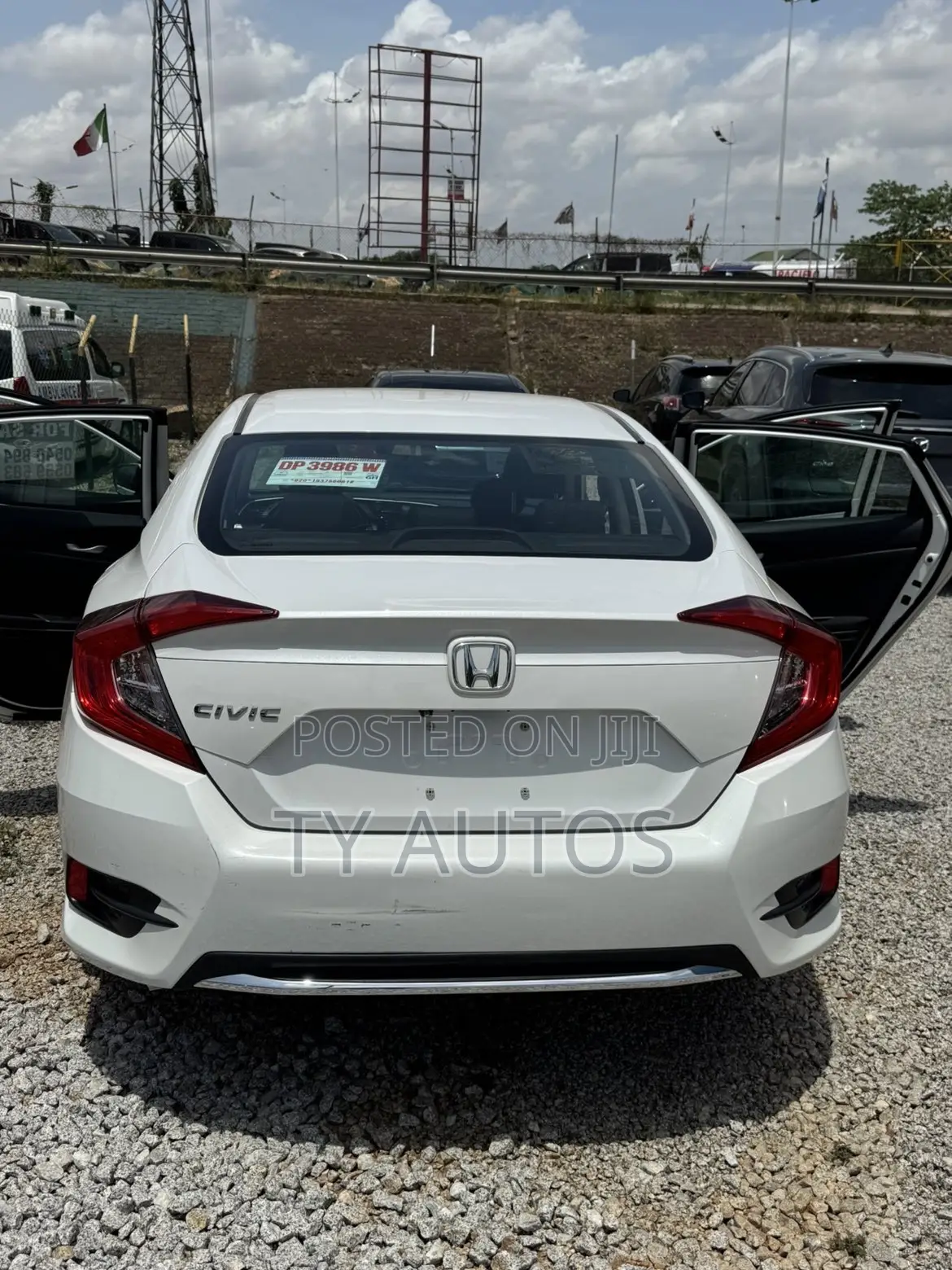 Honda Civic EX Sedan 2019 White