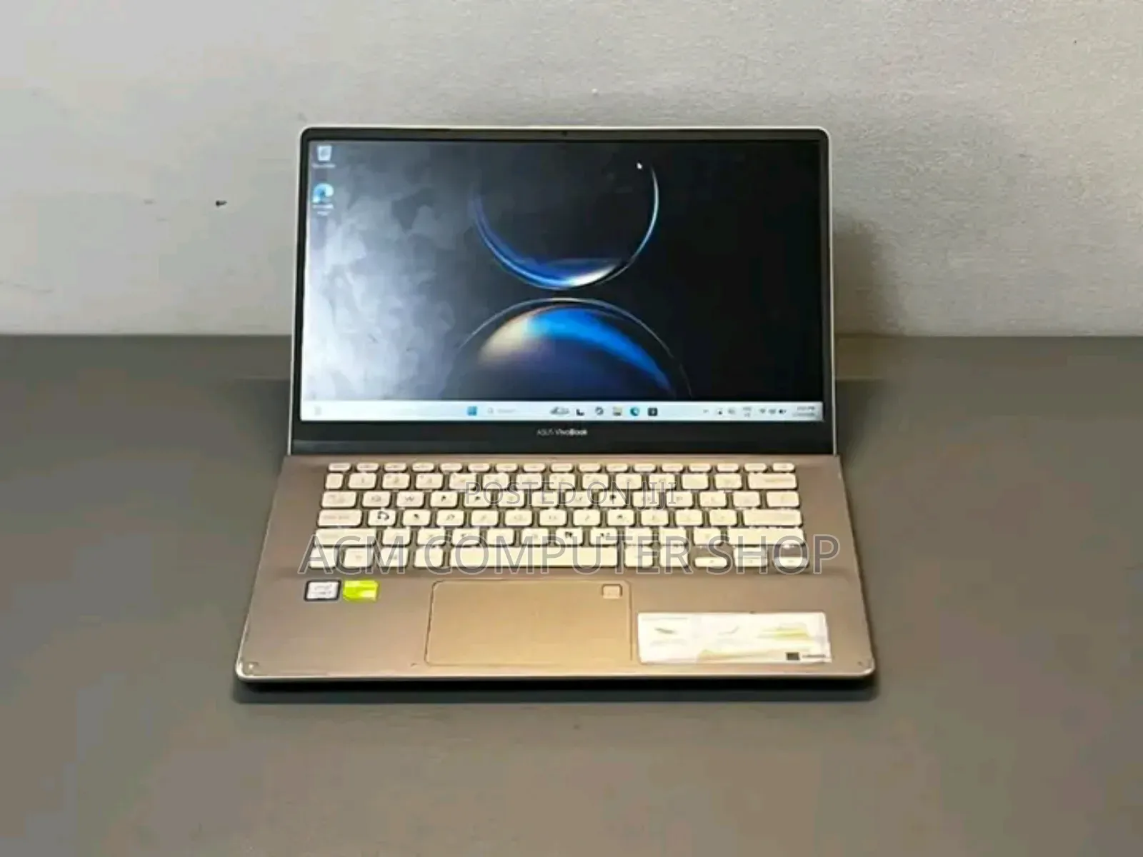 New Laptop Asus VivoBook E403NA 16GB Intel Core i5 SSD 512GB