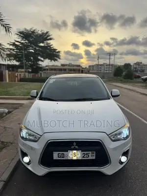 Mitsubishi Outlander Sport 2.4 ES 2015 Off white