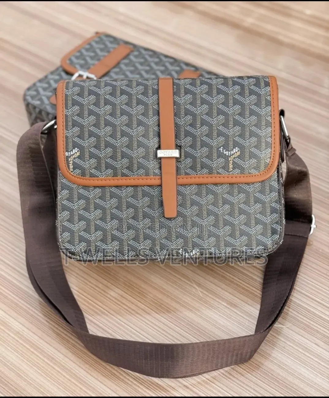 Men's Goyard Cross Body Bag