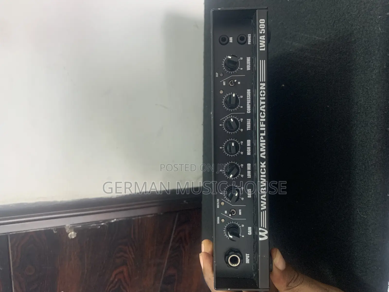 Warrick Bass Bonbo