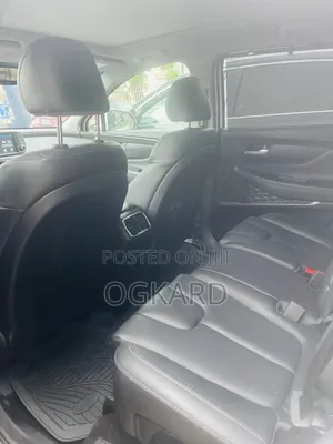Hyundai Santa Fe Ultimate 2.0T AWD 2019 White