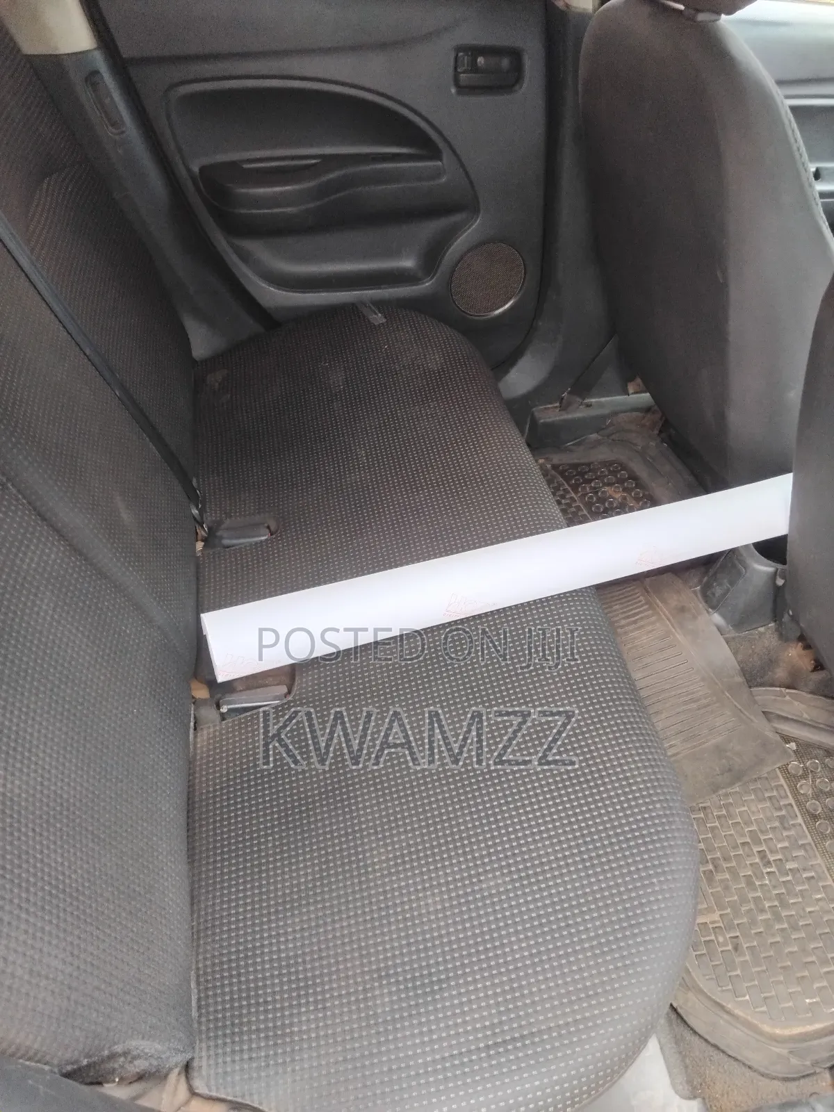 Mitsubishi Mirage ES 4dr Hatchback (1.2L 3cyl CVT) 2015 Gray
