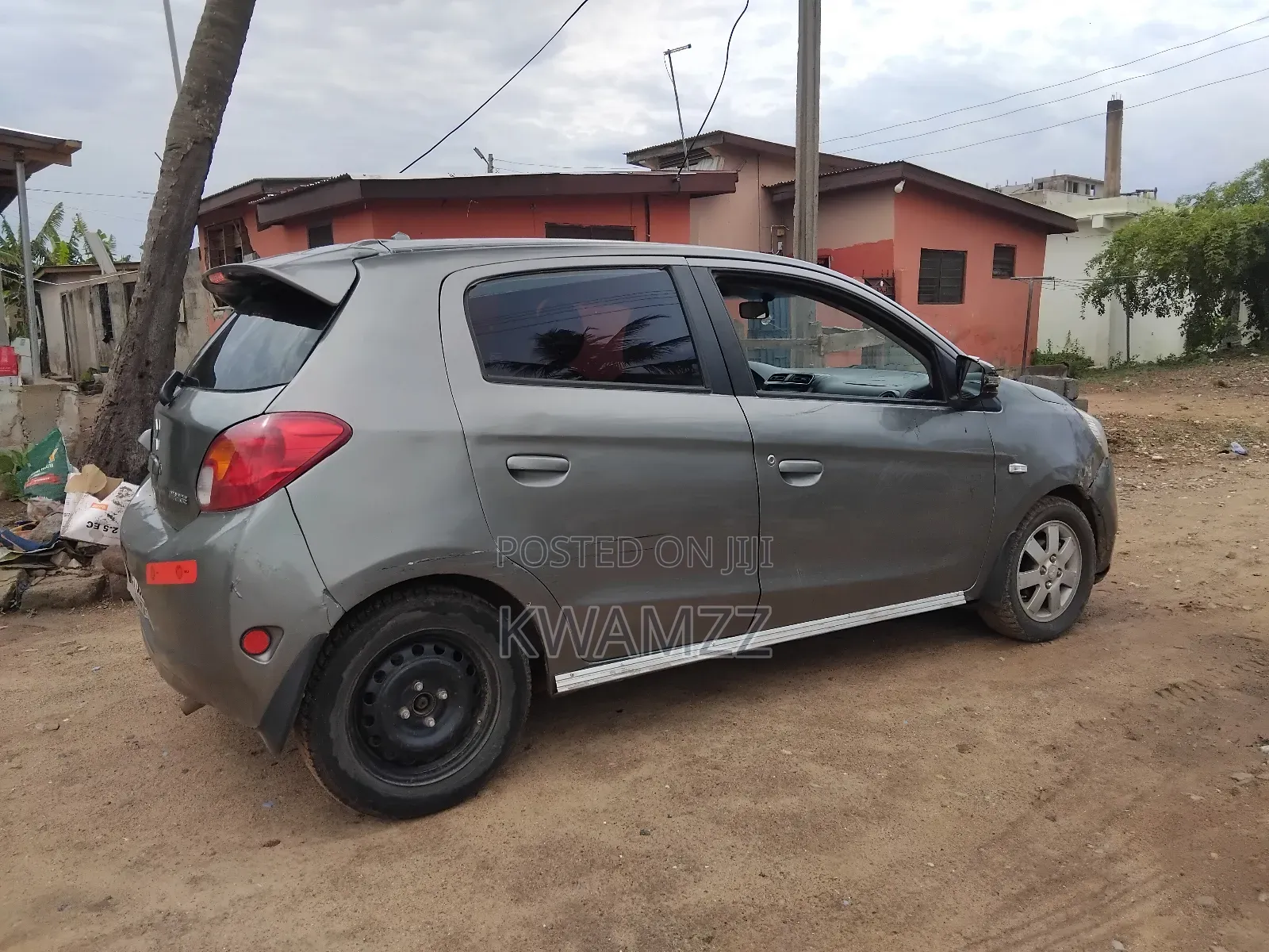 Mitsubishi Mirage ES 4dr Hatchback (1.2L 3cyl CVT) 2015 Gray