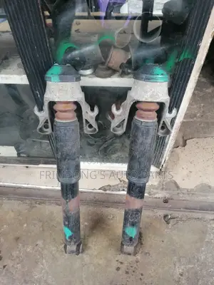 Volvo v 90 2016 2023 Back Shocks Absorbers