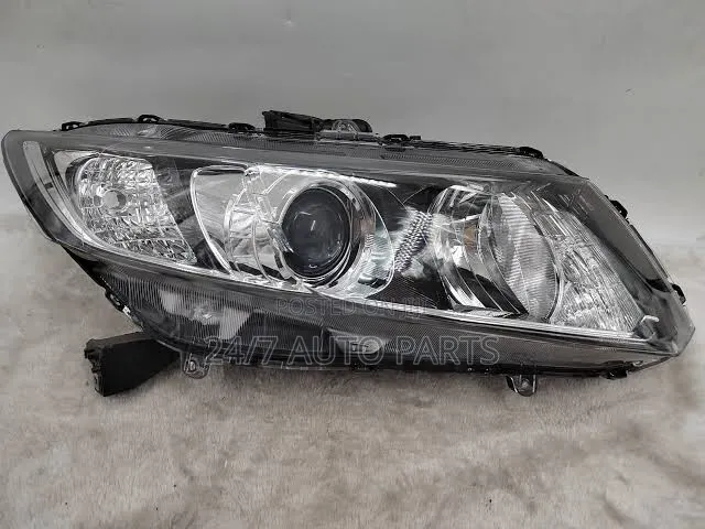 Honda Civic Headlight 13-15