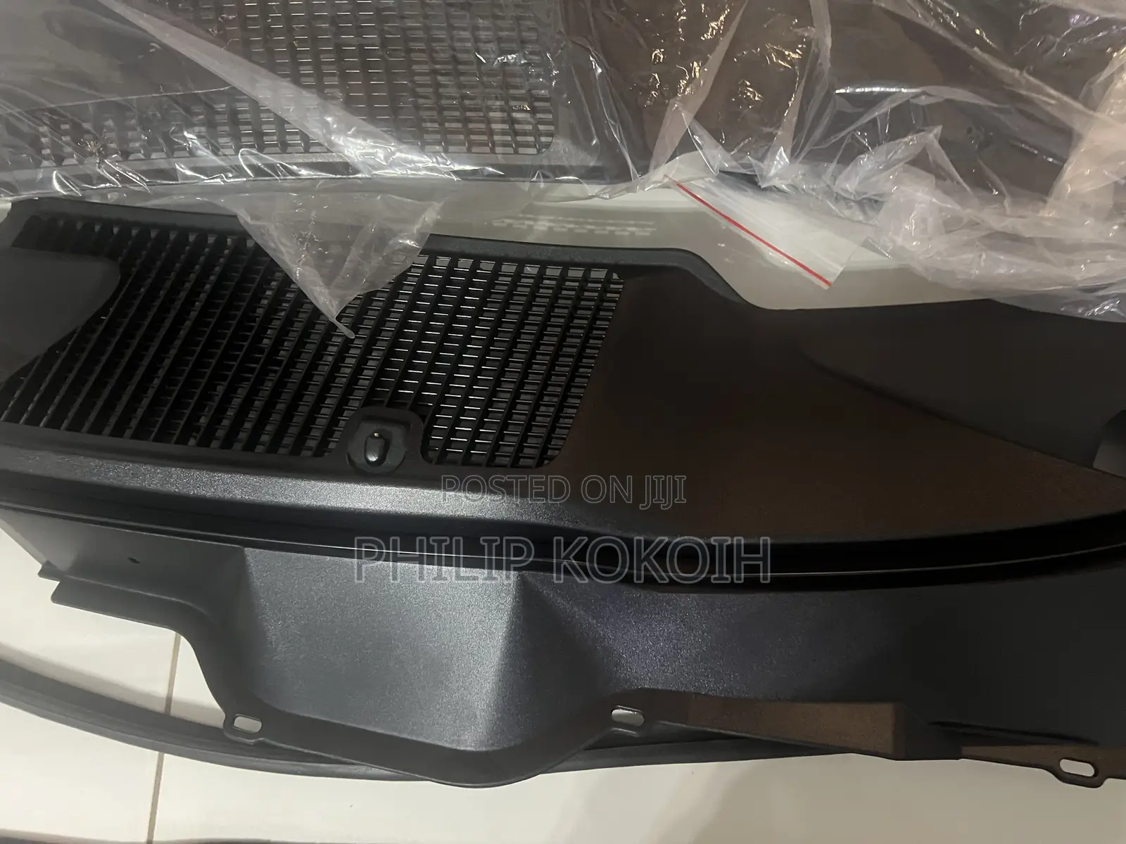 Windshield Wiper Cowl Panel Grille