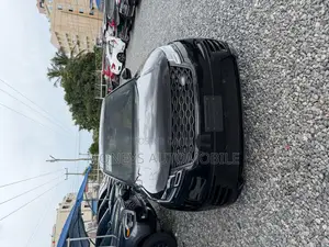 Land Rover Range Rover Velar 2024 Black