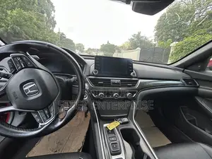 Honda Accord 2018 Red