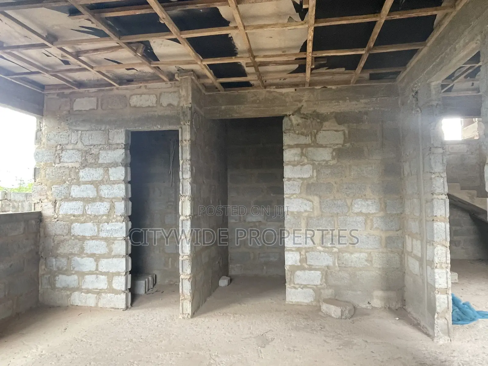 3bdrm House in Pantang, Oyarifa Mall Area for Sale