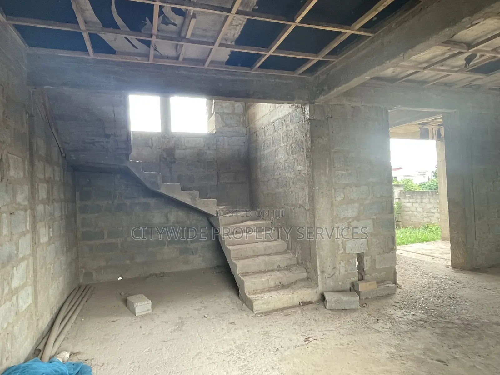 3bdrm House In Pantang, Oyarifa Mall Area For Sale