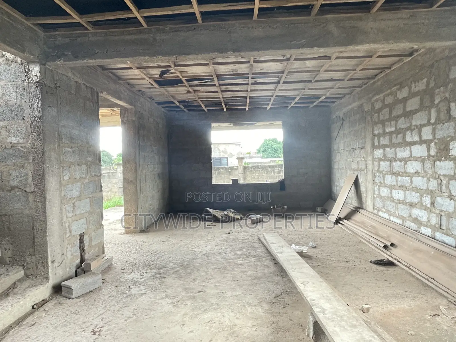 3bdrm House in Pantang, Oyarifa Mall Area for Sale
