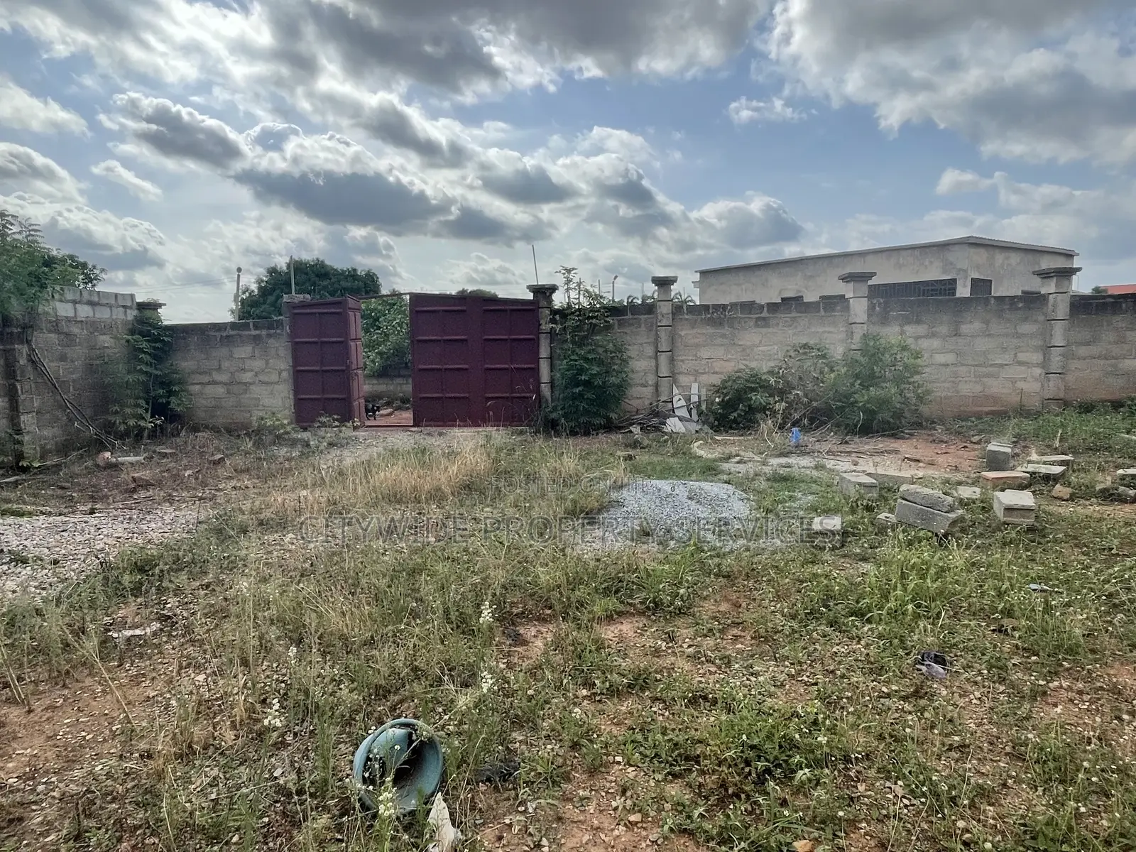 3bdrm House In Pantang, Oyarifa Mall Area For Sale