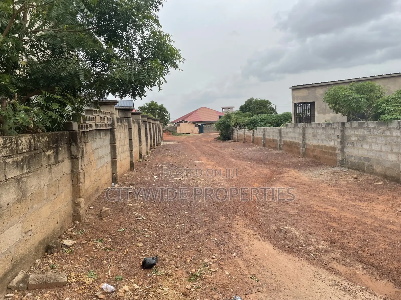 3bdrm House in Pantang, Oyarifa Mall Area for Sale