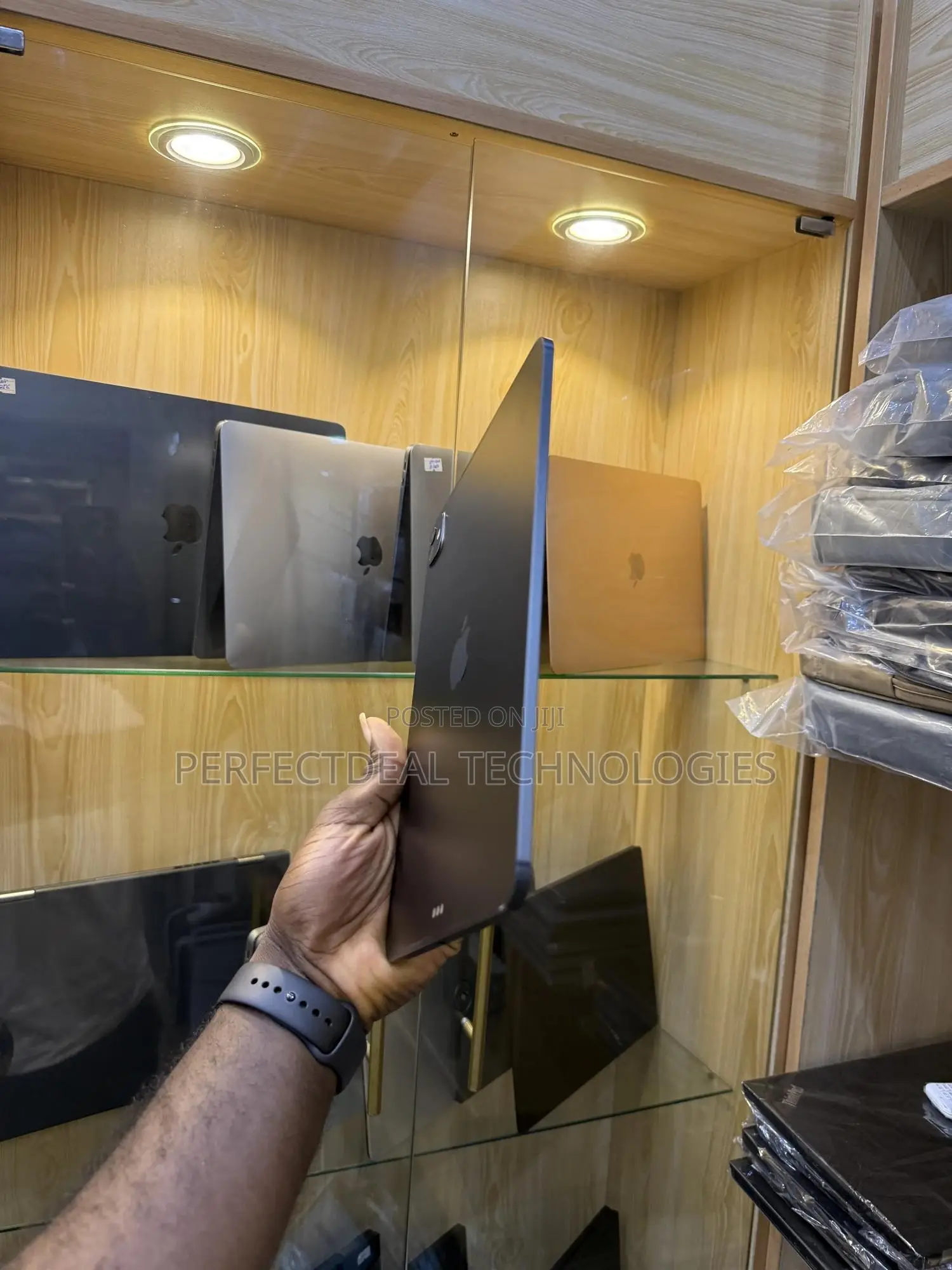 Apple iPad Pro 11 (2024) 256 GB Gray