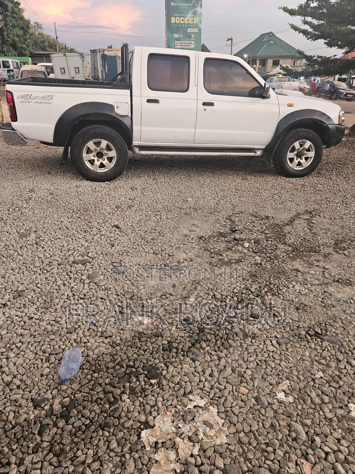 Nissan Hardbody 2019 White