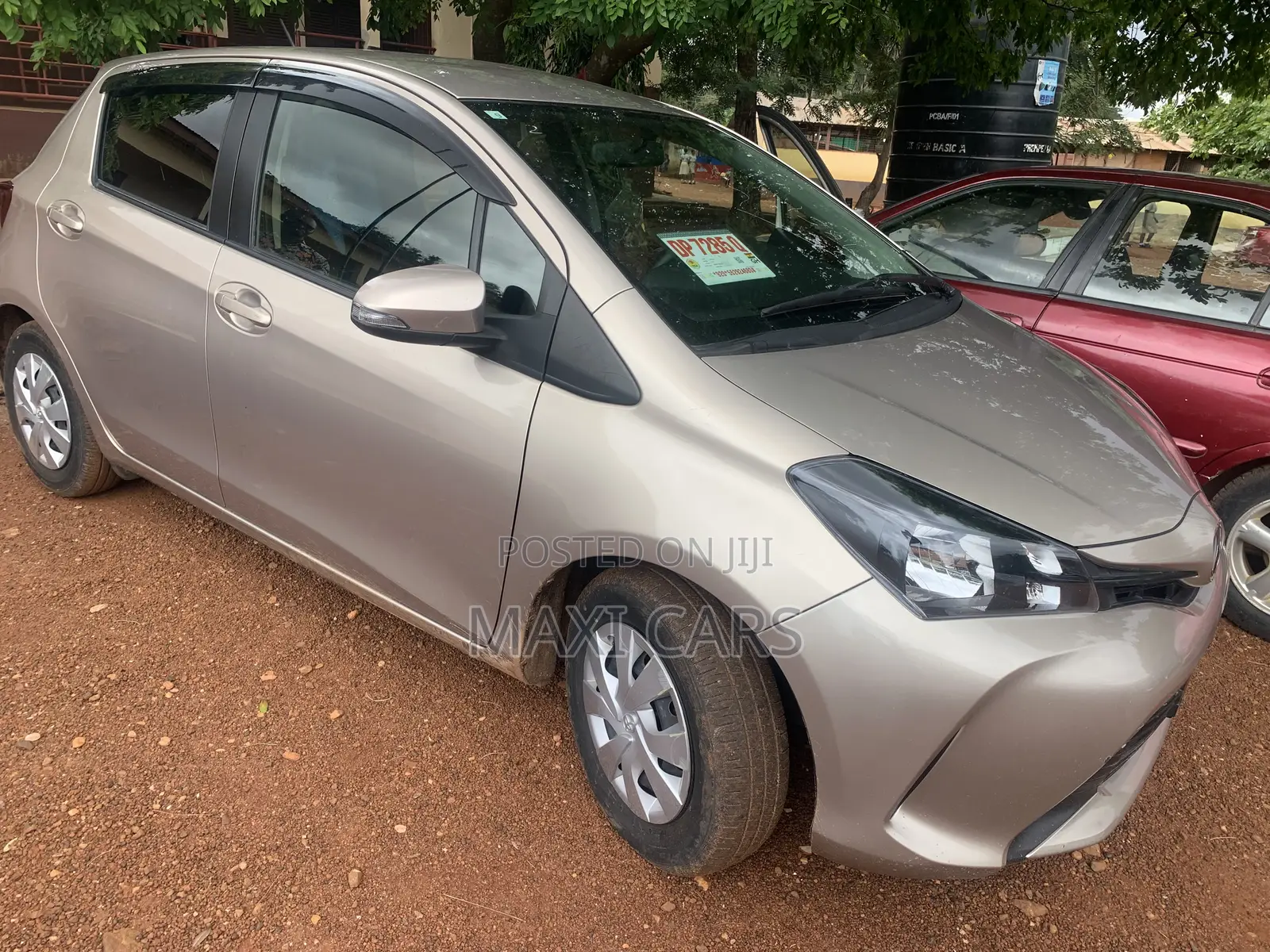 Toyota Vitz 2014 Gold