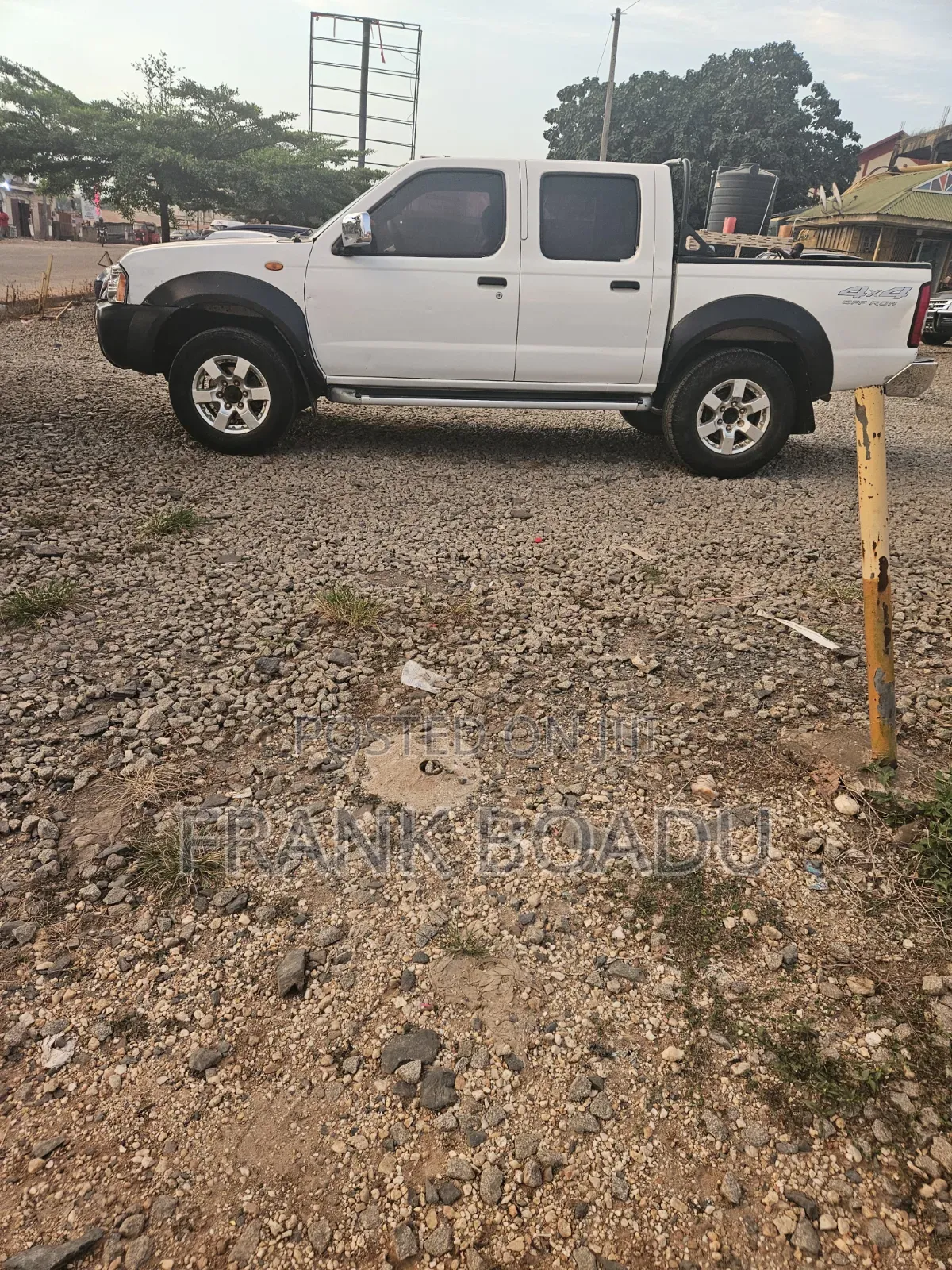 Nissan Hardbody 2019 White
