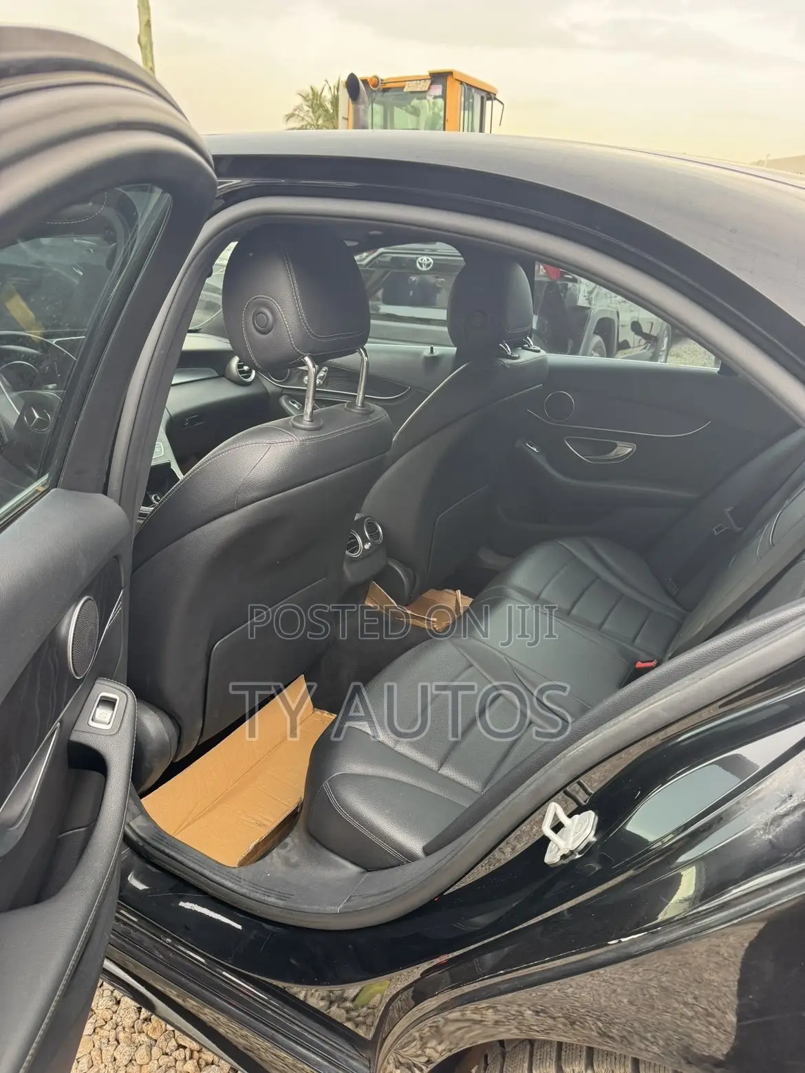 Mercedes-Benz C300 Sport 4Matic Sedan AWD (2.0L 4cyll 7A) 2016 Black