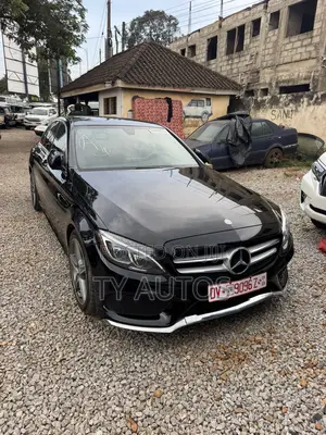 Mercedes-Benz C300 Sport 4Matic Sedan AWD (2.0L 4cyll 7A) 2016 Black