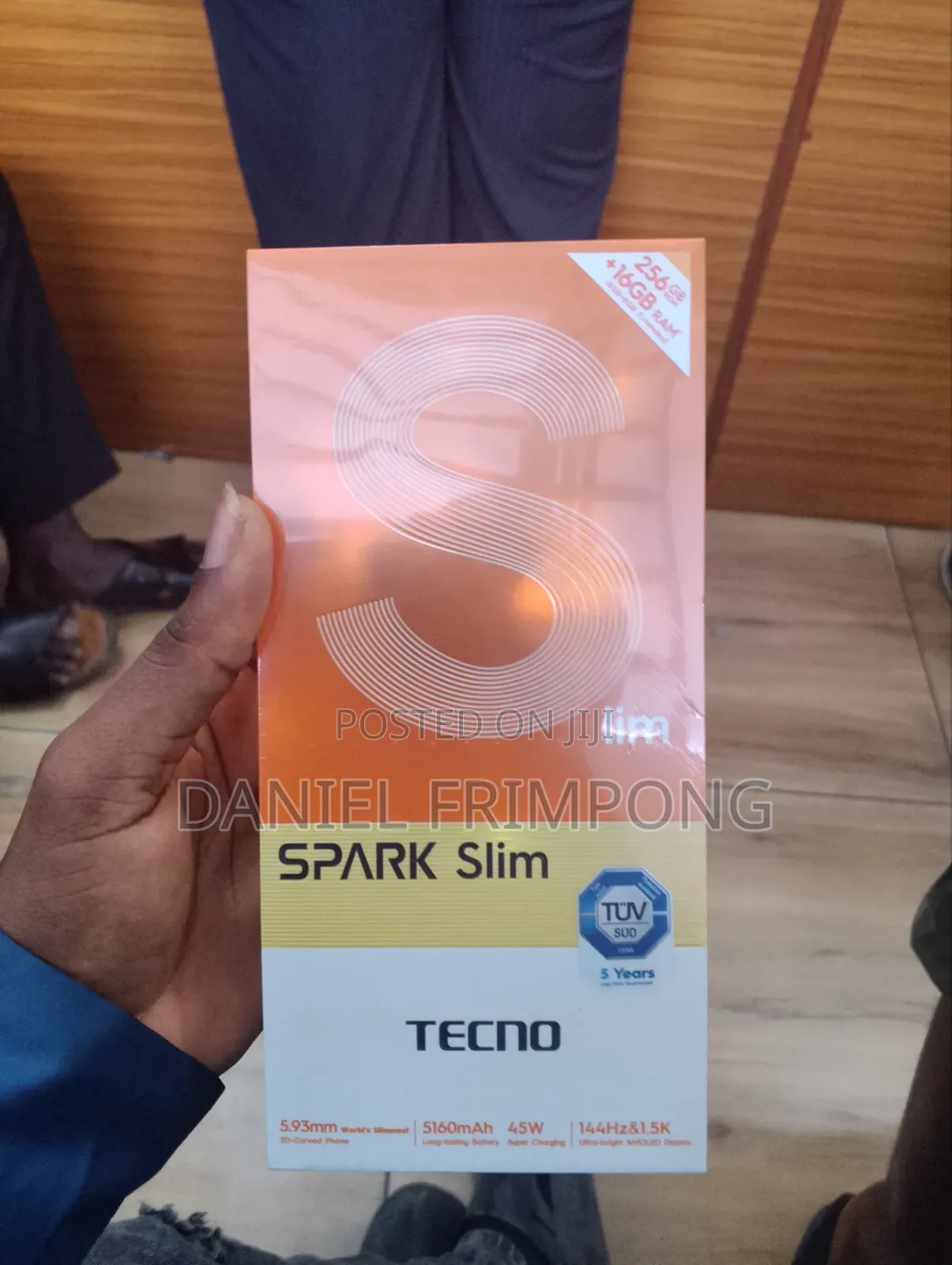 New Tecno Spark Slim 256 GB Black