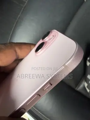 Apple iPhone 15 128 GB Pink