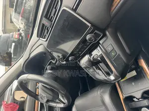 Honda CR-V Touring 2021 White