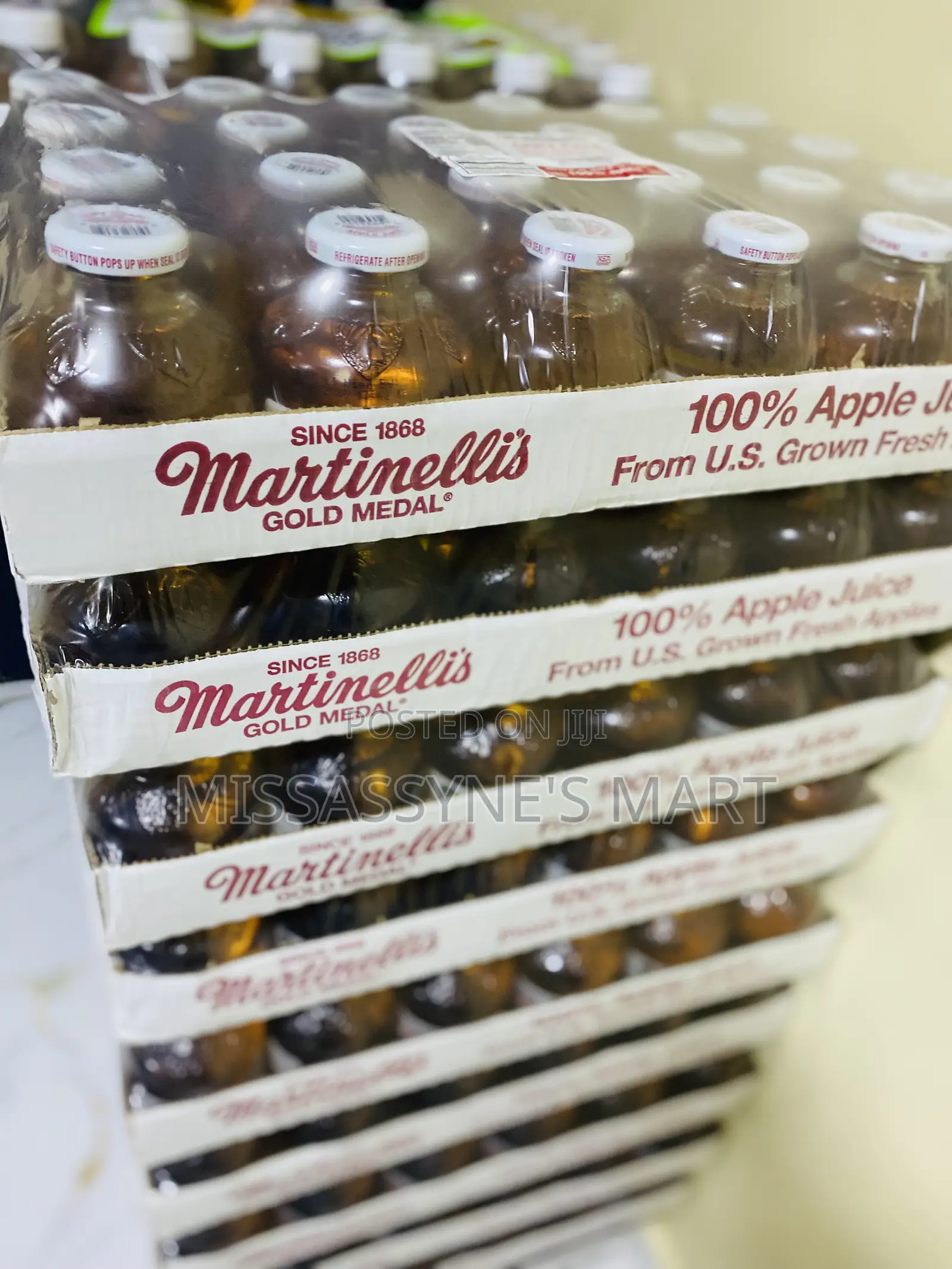Martinelli's Glass Bottle 100% Apple Juice 296ml