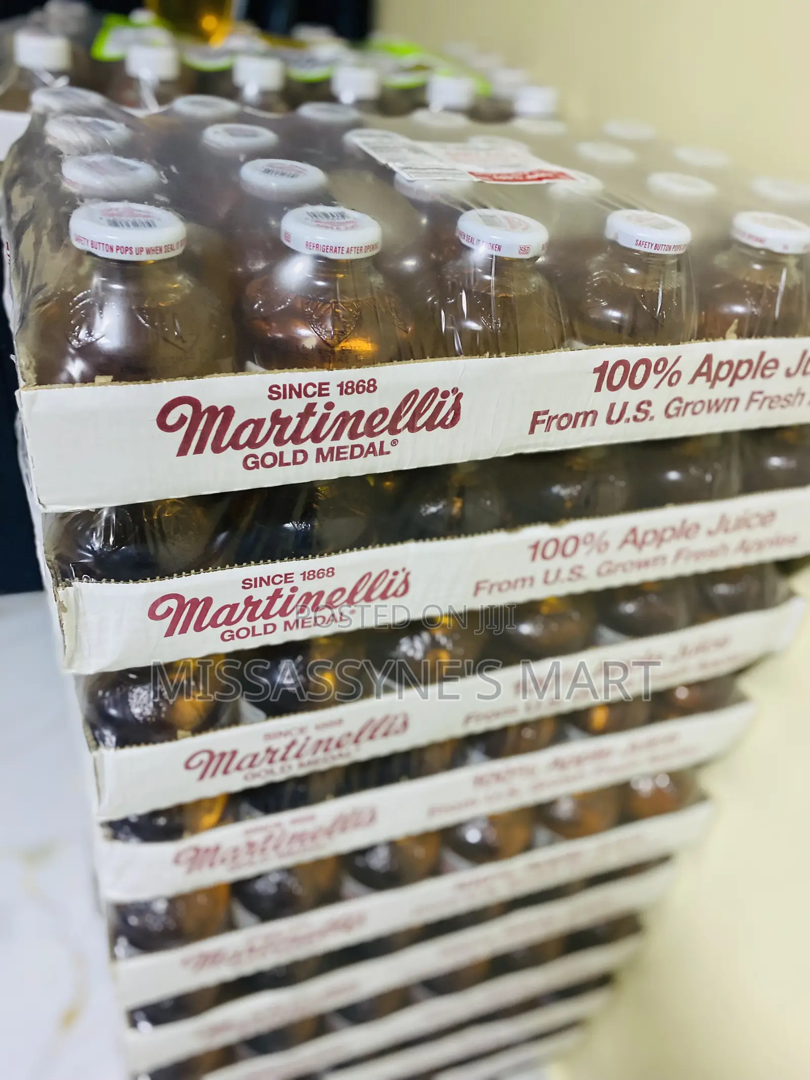 Martinelli's Glass Bottle 100% Apple Juice 296ml