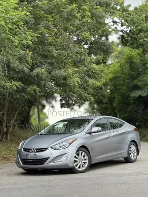 Hyundai Elantra SE Sedan FWD (1.8L 4cyl 6A) 2016 Silver