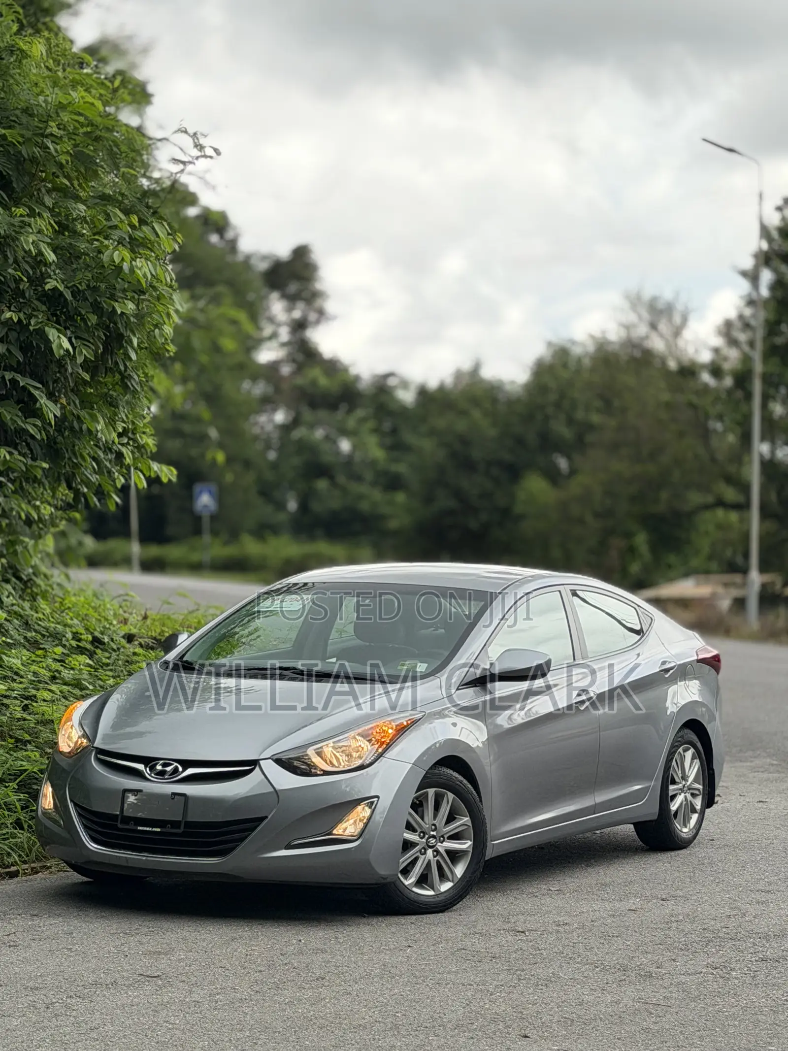 Hyundai Elantra SE Sedan FWD (1.8L 4cyl 6A) 2016 Silver
