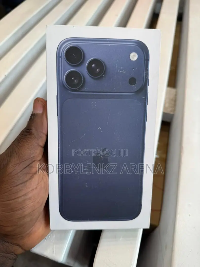 New Apple iPhone 17 Pro Max 256 GB Blue