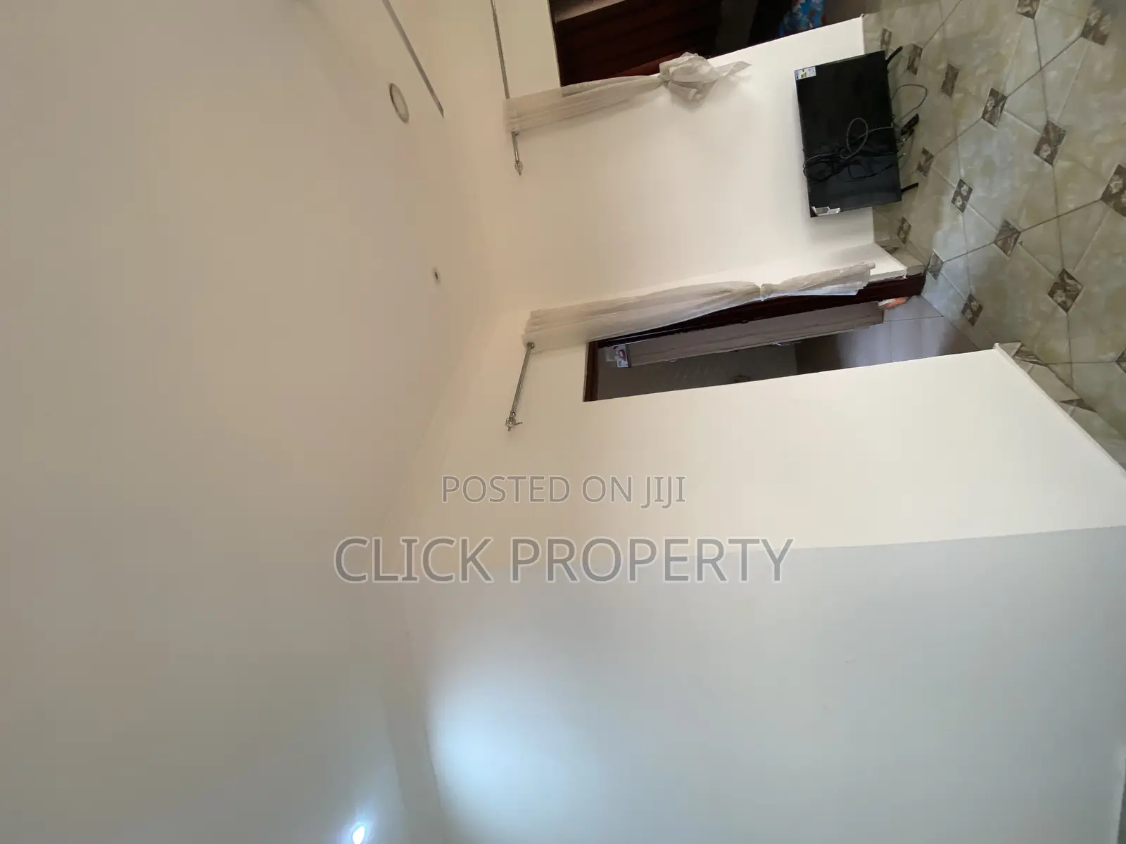 1bdrm Apartment in Click Estate, American House for rent