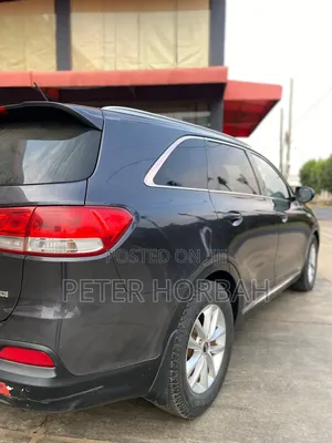 Kia Sorento 4dr SUV 2016 Green