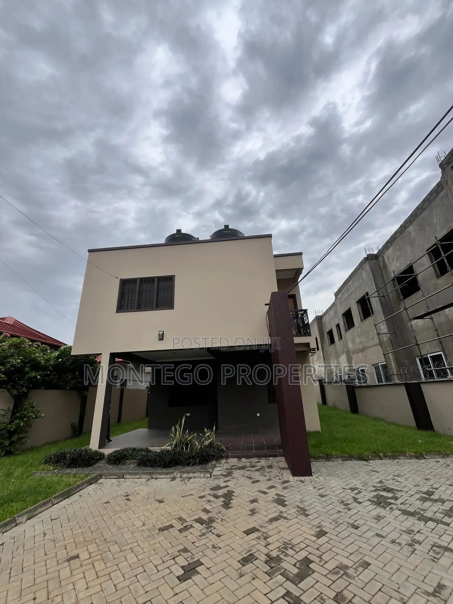 3bdrm House in Adjiringanor, East Legon for rent