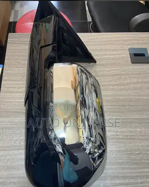 Toyota Tundra 2023, 2024, 2025 Mirror With Sensor and Light