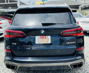 BMW X5 2021 Blue