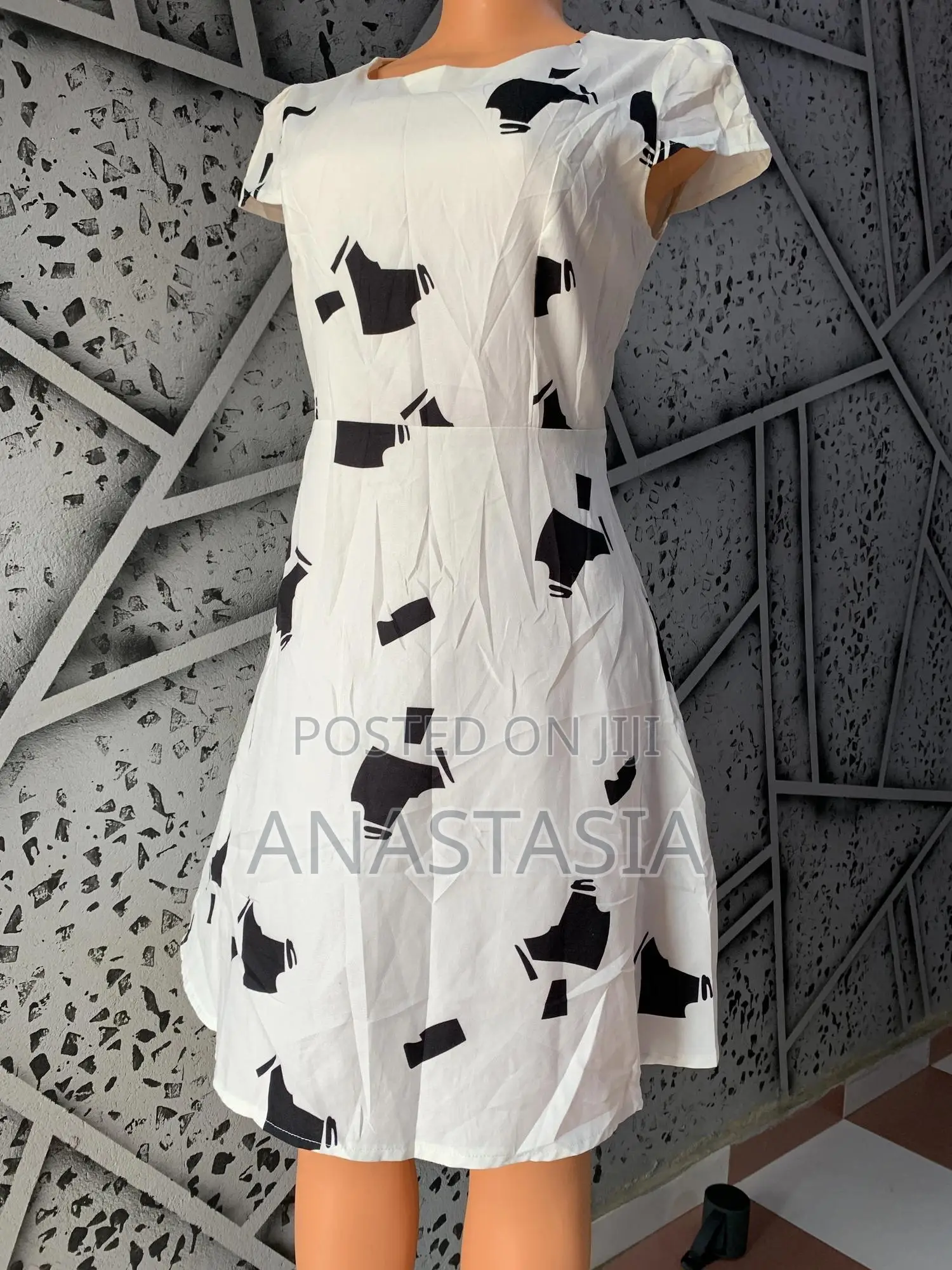 Knee Length Dresses