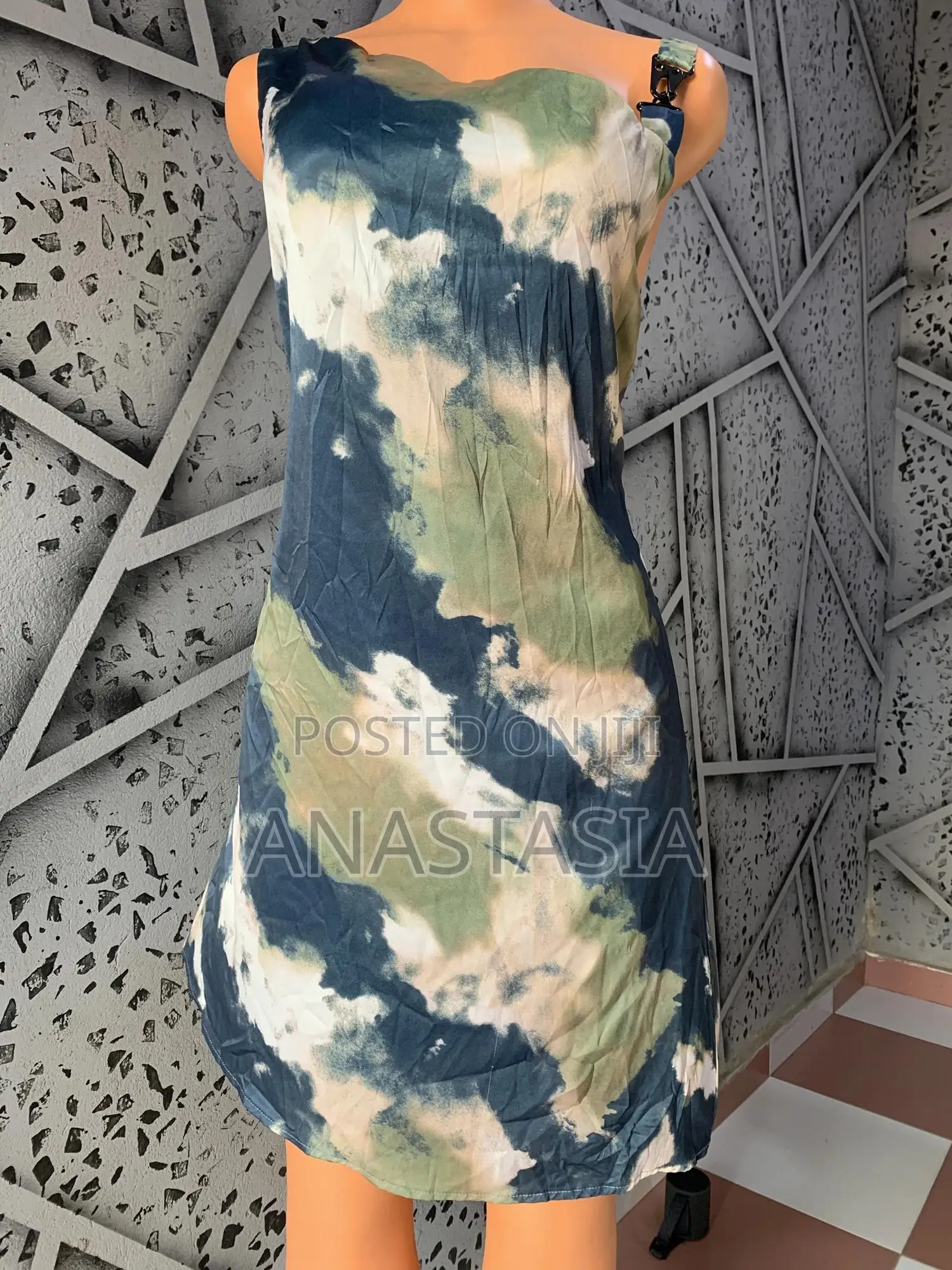 Knee Length Dresses