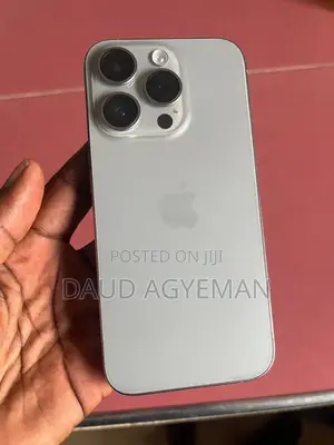 Apple iPhone 15 Pro 128 GB Gold