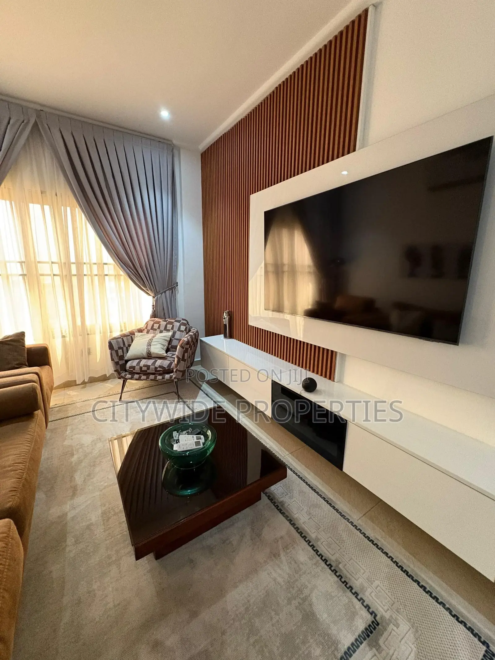 Furnished 2bdrm Apartment in Dzorwulu for sale