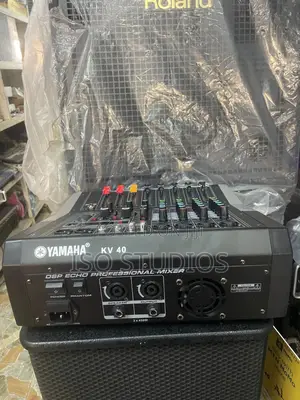 Yamaha Kv 40 Power Mixer