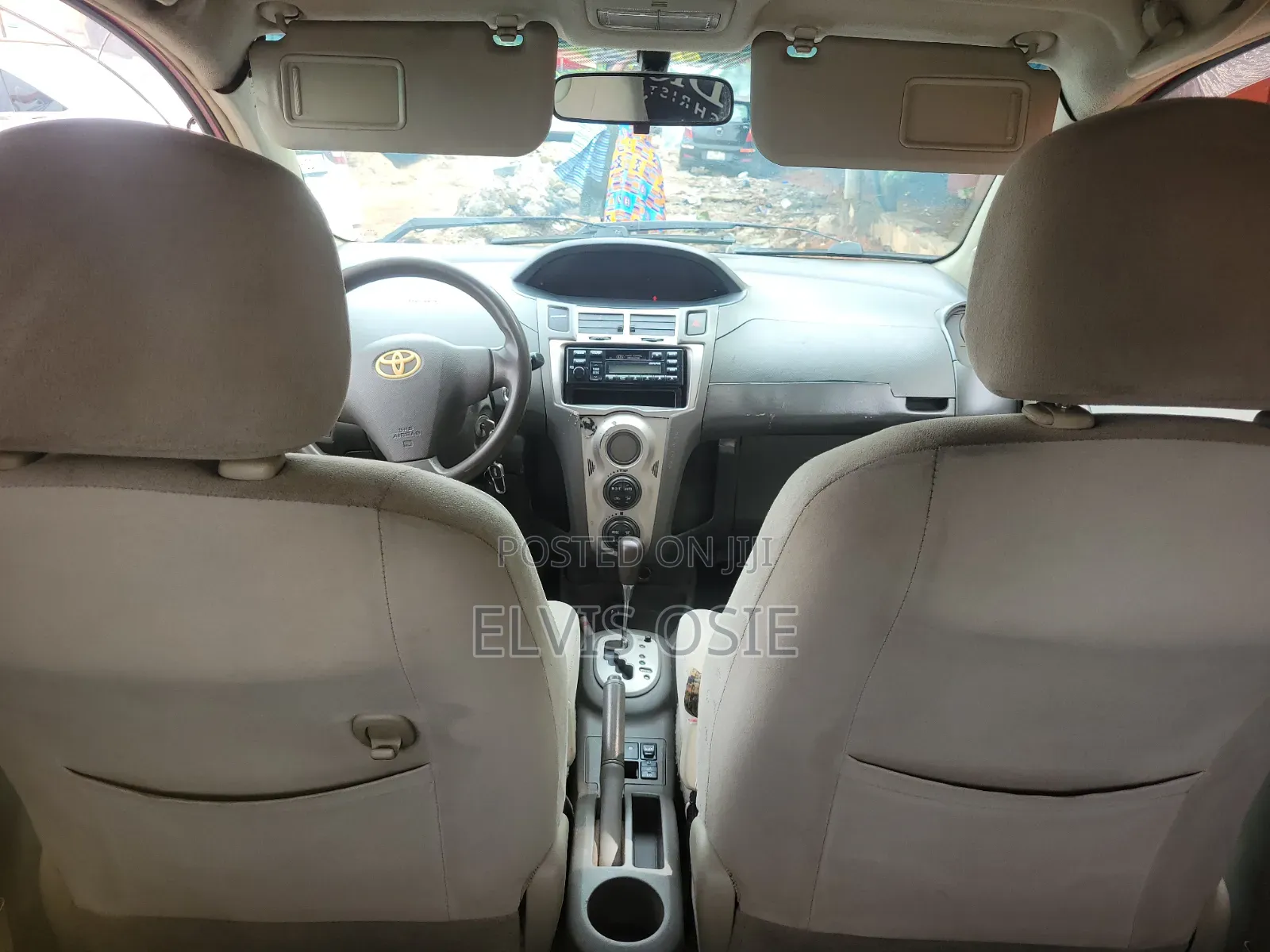 Toyota Vitz 2007 Red