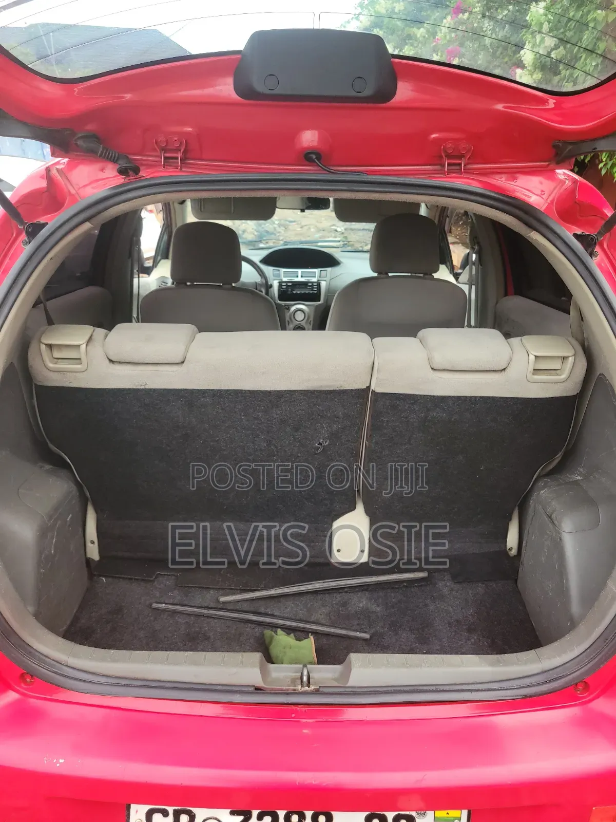 Toyota Vitz 2007 Red