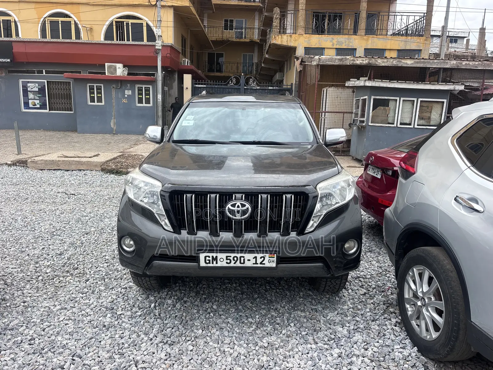 Toyota Land Cruiser Prado 2012 Gray