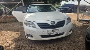 Toyota Camry LE 4dr Sedan (2.5L 4cyl 6AM) 2010 White