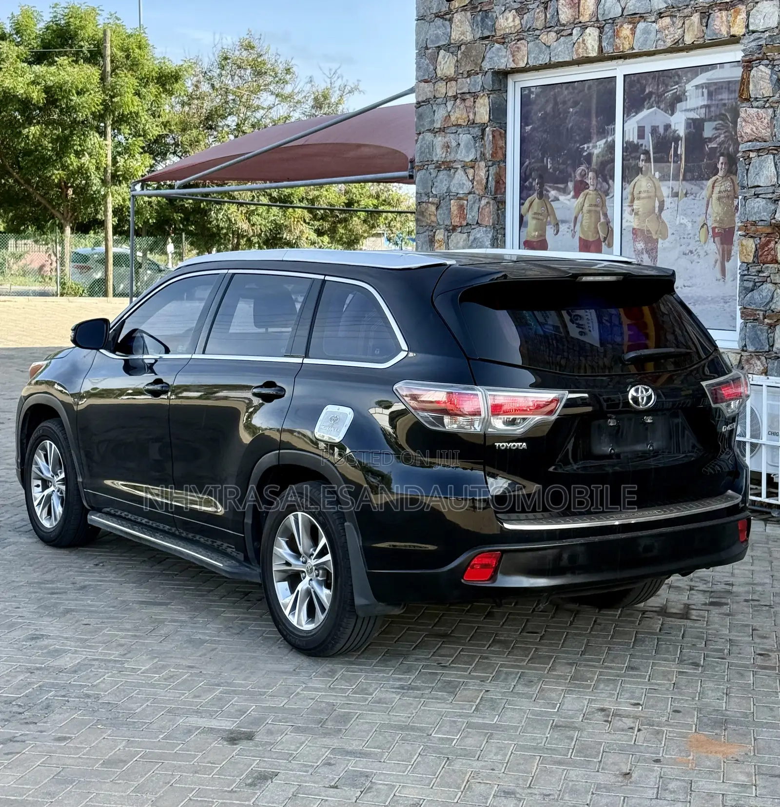 Toyota Highlander LE 4x2 (2.7L 4cyl 6A) 2017 Black