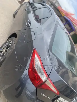 Toyota Corolla 2015 Gray