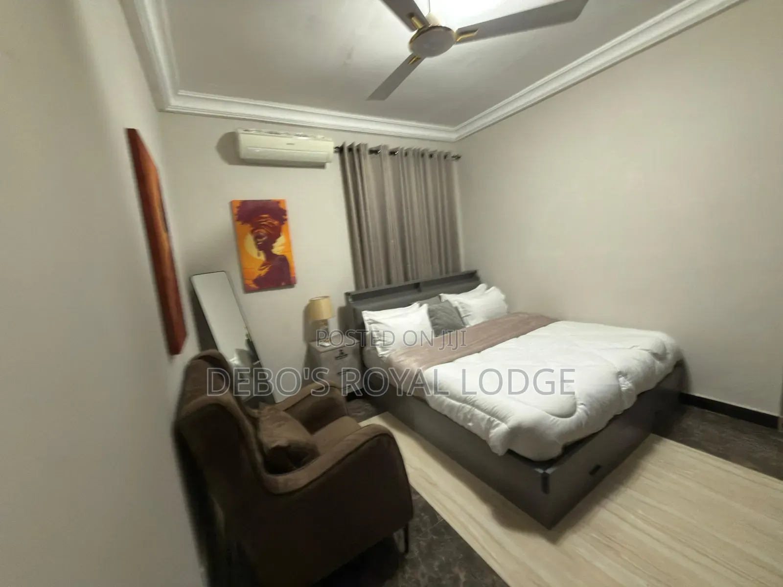 Debo's Royal Lodge